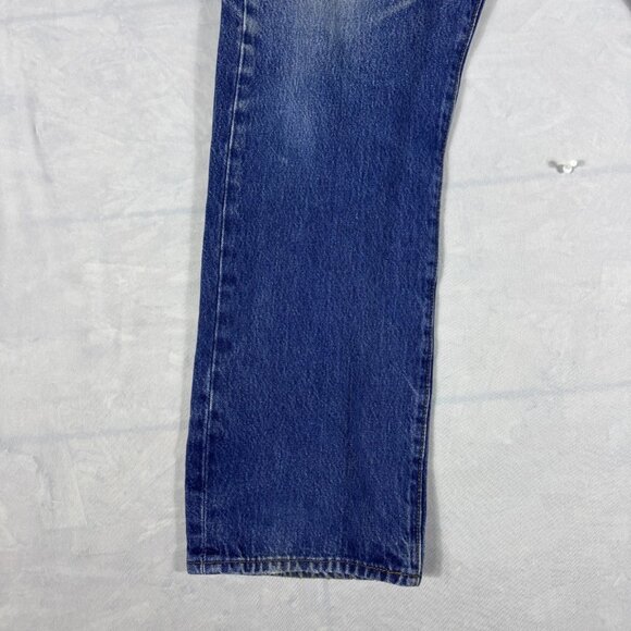 Levi's 501 Mens Straight Leg Jeans Blue Denim Faded 5-Pocket Outdoor Size 36x29 - Picture 11 of 16
